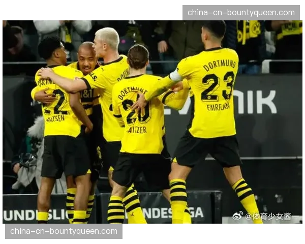 多特蒙德客场2-1逆转战胜奥格斯堡，积分追平第二名