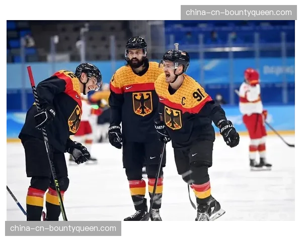 男子冰球世锦赛甲级B组深圳开赛中国罗马尼亚韩国等六队参赛